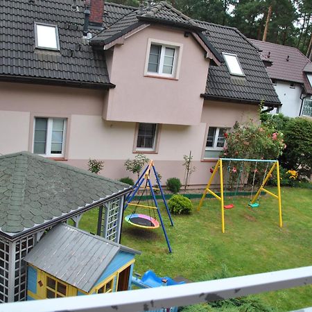 Dom Goscinny Borowiak Pobierowo Exteriör bild